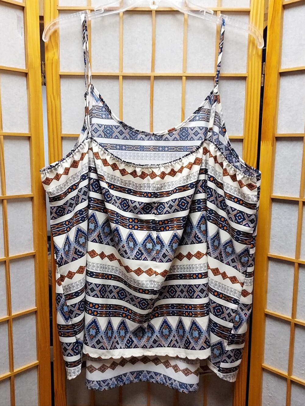 🏜 Tribal Southwestern Cami Top Womens 1X 100% Polyester - Picture 3 of 3